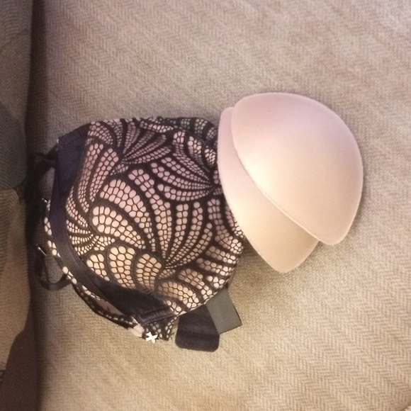 Beautiful Bra - Picture 7 of 7